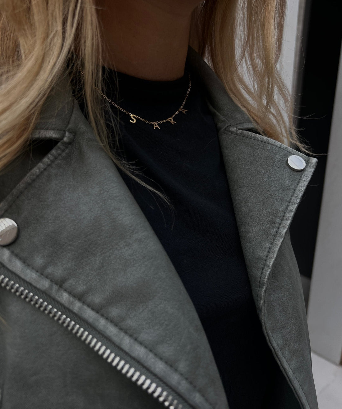 Personlige Navnehalskæder - Den Perfekte Gave til Juletiden - Global Urban Jewelry
