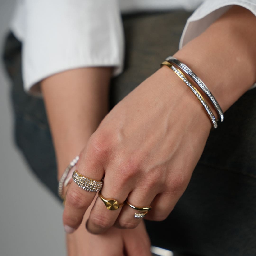 armbånd i sølv og guld