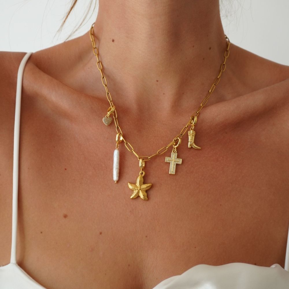 charm halskæde med starfish vedhæng i guld