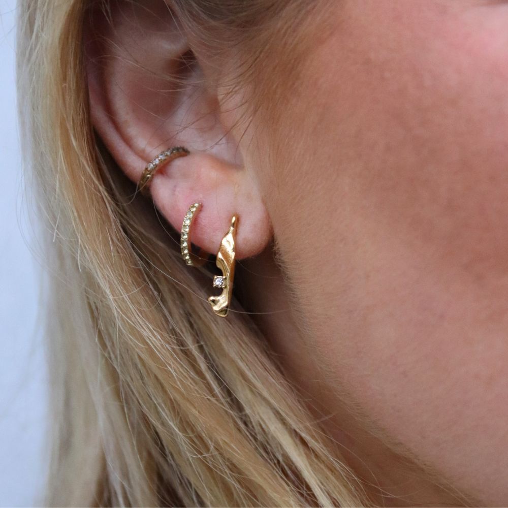 Tekstur Krystal asymmetriske Øreringe 18K Guldbelagt - Global Urban Jewelry