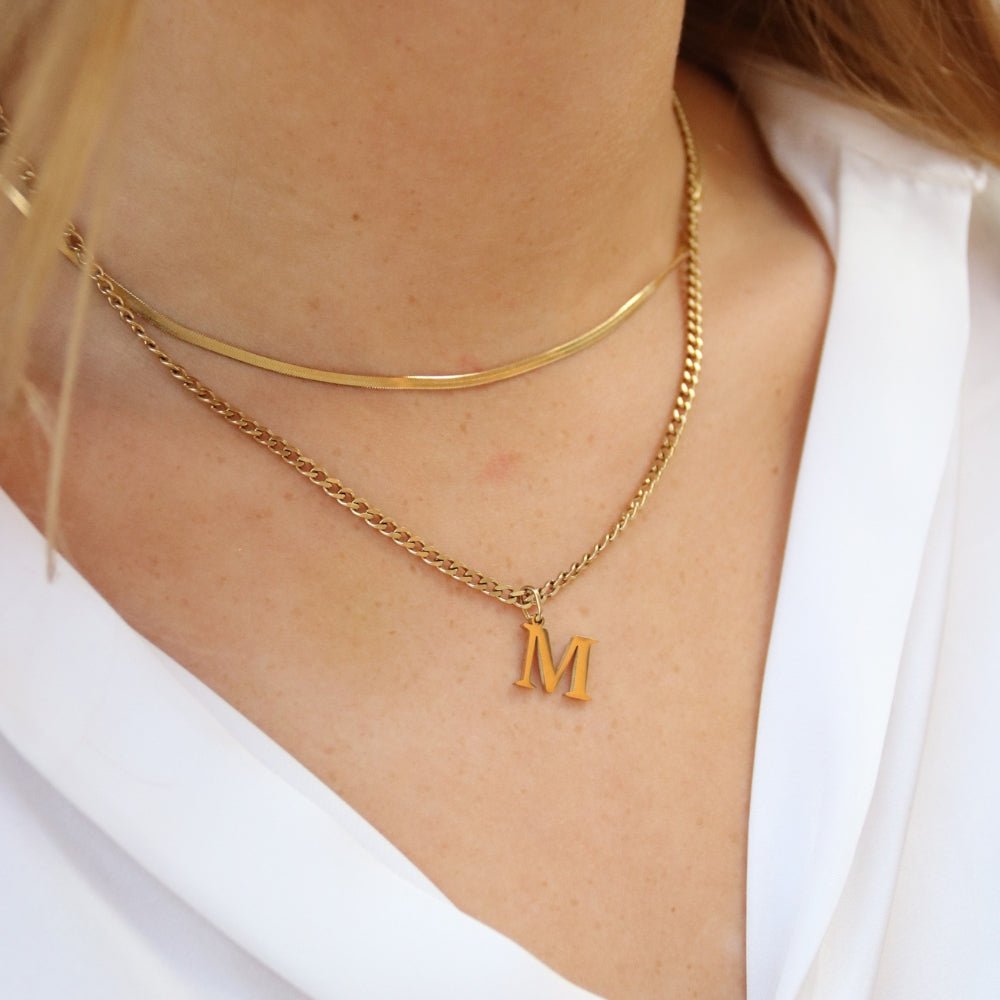 Bogstavs Halskæde 14K Guldbelagt - Global Urban Jewelry
