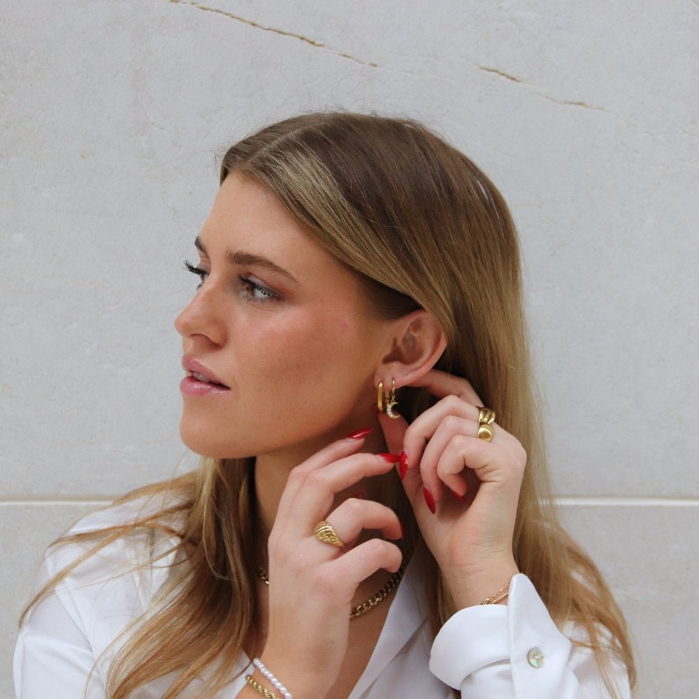 Stjerne og Måne Øreringe 14K Guldbelagt - Global Urban Jewelry