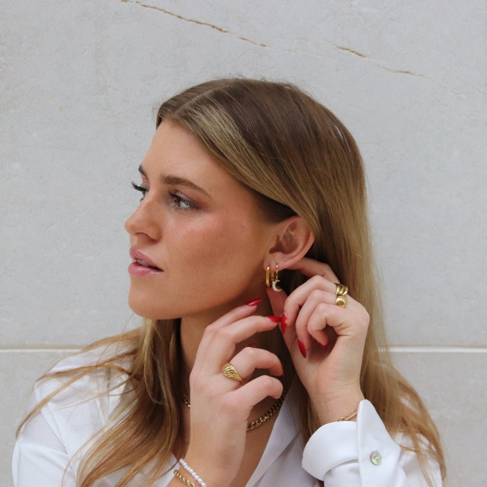 Penelope Stift Øreringe 14K Guldbelagt - Global Urban Jewelry