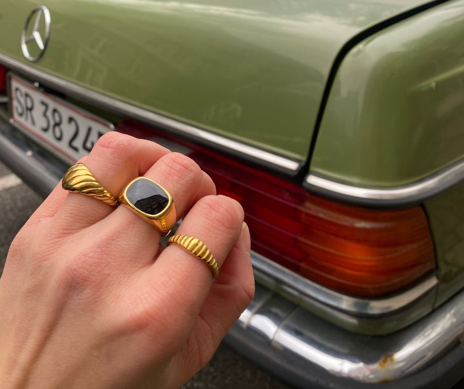 Mercedes benz outlet 14k gold ring